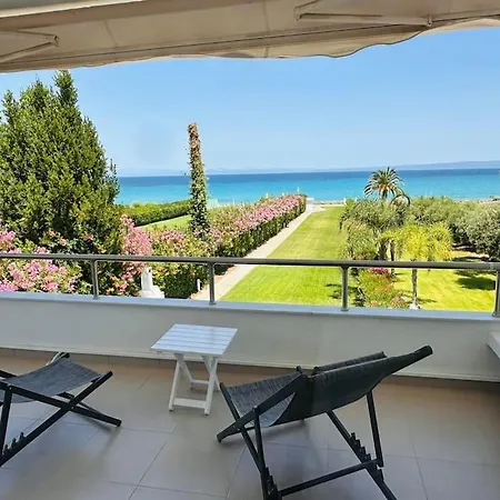 Villa Beachfront Indigo Pefkochori